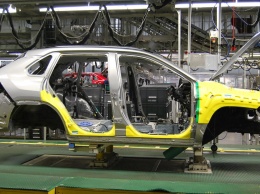 Toyota организует сборку нового RAV4 в России