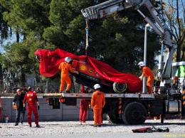 В Ferrari назвали причину аварии Феттеля