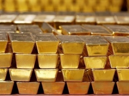 США вывезли 50 тонн золота ИГ из Сирии - СМИ