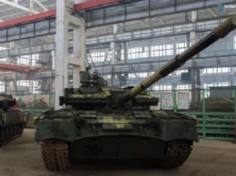 Харьковский бронетанковый завод модернизировал танк Т-80 для ВСУ