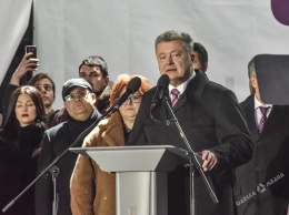 Президент Украины Петр Порошенко выступил у Дюка (фото)