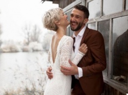 «Такие худые»: Украинская певица поделилась обнаженным фото с мужем