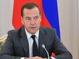 "Читайте учебники": Медведев ответил на заявление дипломата из США о Крыме