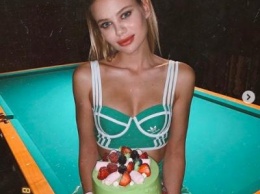 «Пивка налей!»: Невестка Пугачевой неподобающе приличной семье отметила день рождения