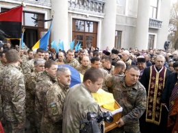 Под Ивано-Франковском похоронили 19-летнего бойца ВСУ, погибшего на Донбасе