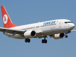 Самолет Turkish Airlines попал в сильную зону турбулентности, пострадали по меньшей мере 30 человек