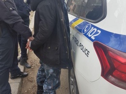 В Николаеве 25-летний мужчина ограбил ребенка