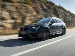 Seat анонсировал специальную версию «заряженного» хэтчбека Leon - Leon Cupra R ST