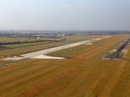 Новую полосу одесского аэропорта продолжают строить, несмотря ни на что