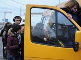 В Киеве пассажира, требовавшего говорить по-русски, заткнула вся маршрутка