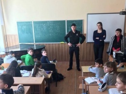 Из-за буллинга в киевскую школу пришла полиция