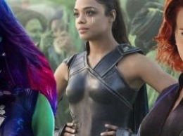 Девушки-супергерои снова спасут мир: Marvel на теме феминизма сделал Тора «слюнтяем»