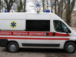 В Киеве мужчина облил врача неизвестным веществом