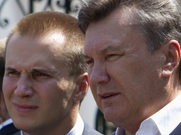 Янукович решил вернуться в Украину с новой партией: "голубь мира"
