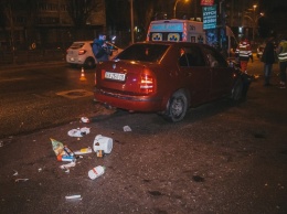 В Киеве водитель Skoda устроил жесткое скоростное ДТП