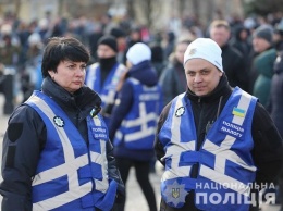 Мероприятия на Михайловской площади с участием Порошенко прошли без грубых нарушений порядка, задержаны два человека - полиция