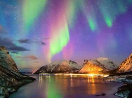 В сети показали северное сияние в Норвегии: зрелищные фото и видео