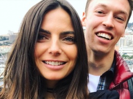 Звезда "Формулы-1" Даниил Квят и его девушка Келли Пике ждут первенца