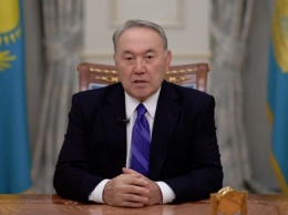 Бессменный президент Казахстана Назарбаев ушел в отставку