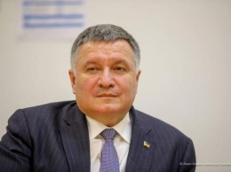 Аваков считает, что "мертвые души" не повлияют на результаты выборов