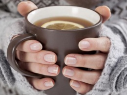 Ученые предупредили украинцев об опасности горячего чая: «вы рискуете»