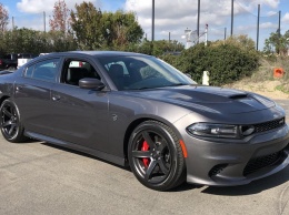 Новая версия Dodge Charger SRT Hellcat проходит дорожные испытания