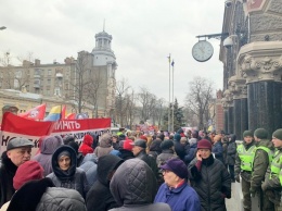 Активисты: руководство Привата до конца года может стоить государству 60 млрд гривен