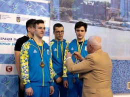 Одесские пловцы привезли из Днепропетровска два десятка медалей