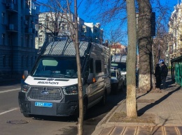 Силовиков стягивают в центр Киева! "Массовые проверки и досмотры": что происходит. Фото