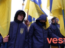 Против Порошенко и коррупции. В центре Киева митингуют радикалы