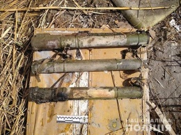 В Николаеве на берегу реки обнаружили противотанковые гранатометы. ВИДЕО