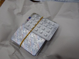 Таможенники пресекли перемещение запрещенных таблеток, которые крымчанин купил для набора мышечной массы