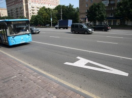 Пять выделенных полос Москвы закроют для автомобилистов по выходным