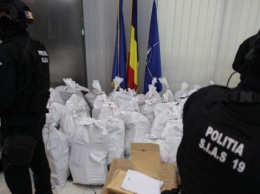 В Румынии в перевернутой лодке нашли партию кокаина стоимостью 300 млн евро