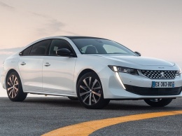 Бензин, дизель и АКПП: в России выдали ОТТС на Peugeot 508