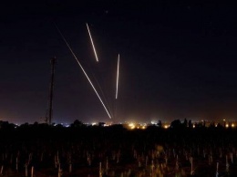 Ответ на ракетный обстрел: Израиль ударил по сектору Газа
