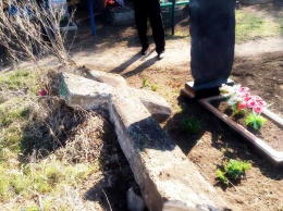 Вандалы повалили казацкий 400-летний крест