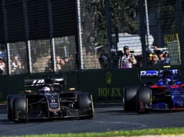 В Pirelli отреагировали на критику гонщиков