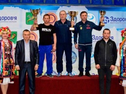 Харьковские борцы выиграли чемпионат Украины