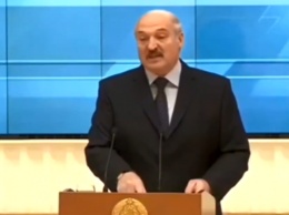 ''Назвал телок телками!'' Лукашенко сравнил народ со скотом и возмутил сеть