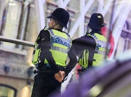 В Лондоне мужчина напал с ножом на прохожих