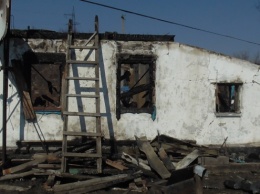 В Золотом-4 в результате вражеского обстрела был полностью разрушен дом