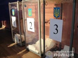 В Донецкой области члены избиркома сообщили о несовпадении данных голосования с цифрами на сайте ЦИК - полиция