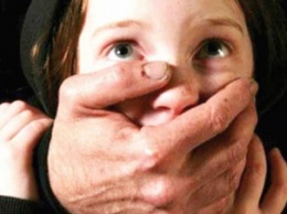 В Мелитополе совершено нападение на 11-летнюю девочку. Спасло чудо