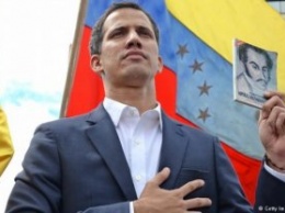 Конституционная ассамблея Венесуэлы призвала расстрелять Гуайдо за "измену родине"