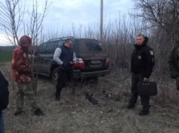 Группу любителей опасных развлечений поймали в Харьковской области (фото)