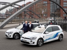 Volkswagen вывел беспилотники на улицы Гамбурга