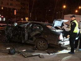 Знатно бабахнуло: в сети появился момент подрыва авто контрразведчика в Киеве (ВИДЕО)