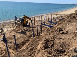 Без каких-либо документов: что строят посреди пляжа на 411-й батареи