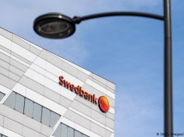 Председатель Swedbank покинул пост из-за скандала вокруг отмывания денег